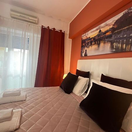 Affittacamere Appia Nuova 639 Rome Extérieur photo